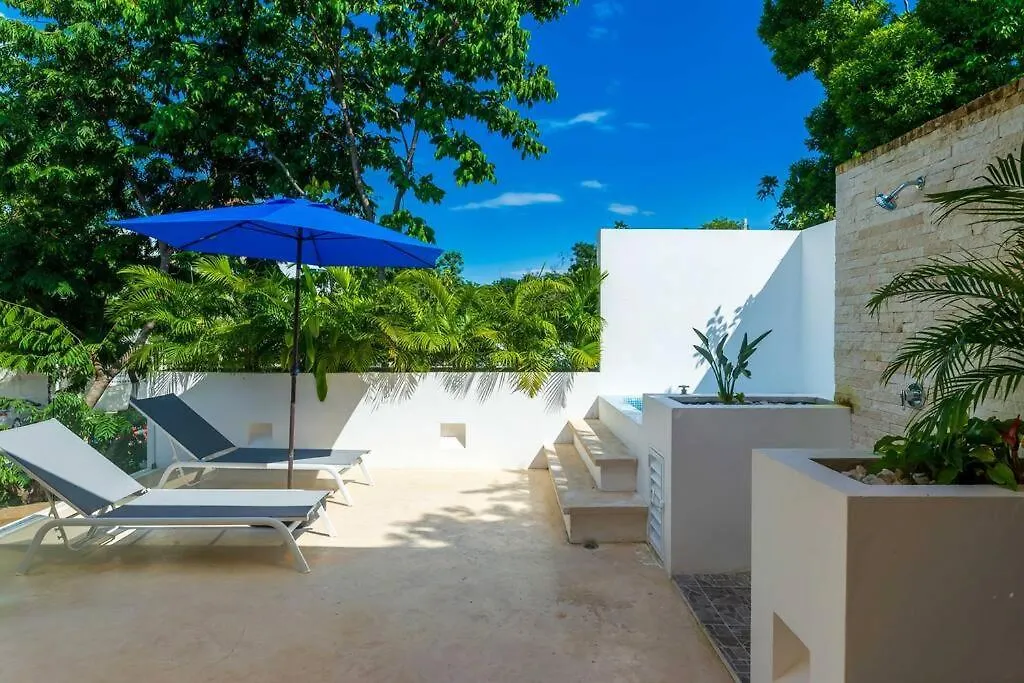 빌라 Luxury Private 3Bed Villa, Garden, Pool,Security 툴룸