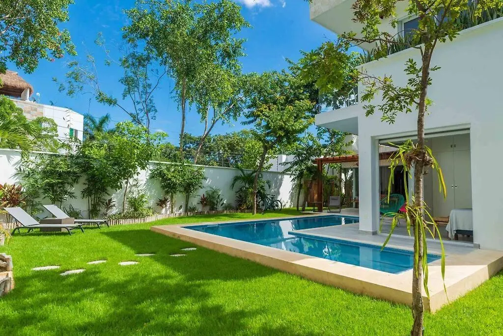 Luxury Private 3Bed Villa, Garden, Pool,Security 툴룸 멕시코